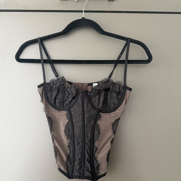 Out From Under Modern Love Black Lace Corset Top from Urban Outfitters size M - Picture 3 of 6